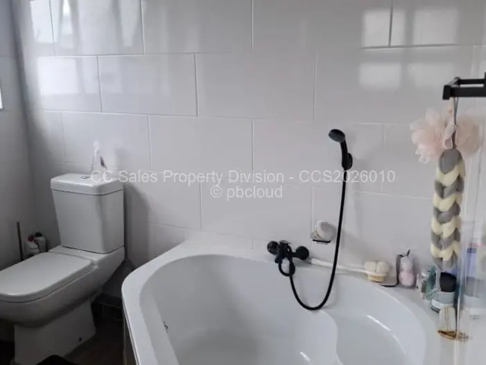 3 Bedroom House for Sale in Queens Park East, Bulawayo