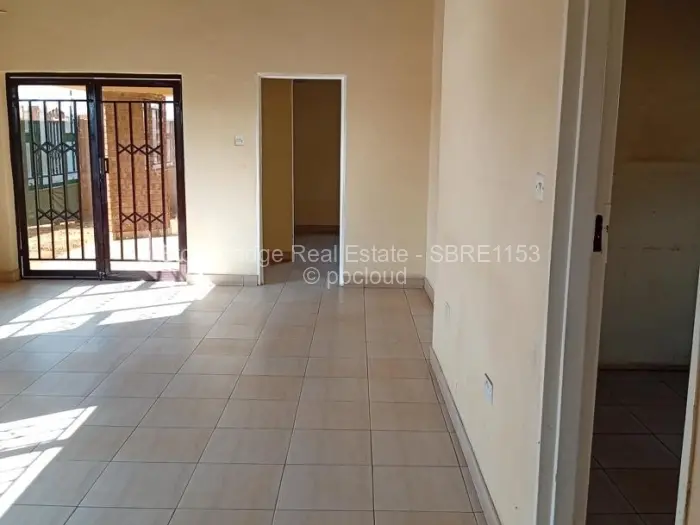 3 Bedroom House for Sale in Mbundane, Bulawayo