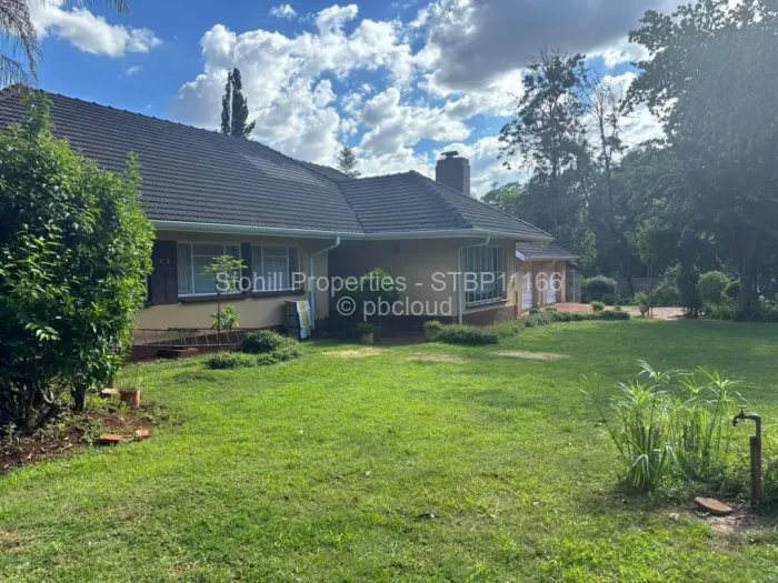 4 Bedroom House to Rent in Highlands, Harare