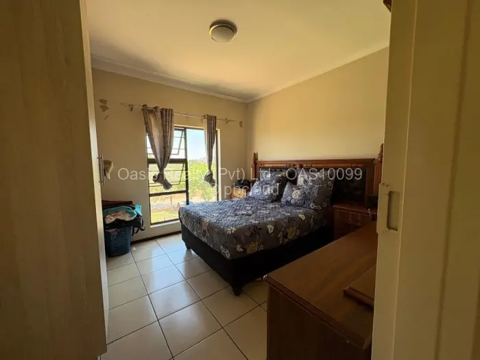 Flat/Apartment for Sale in Aspindale Park, Harare