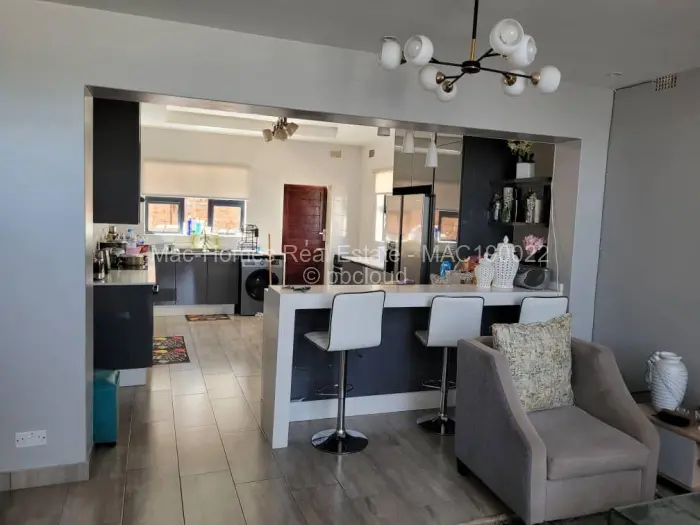 Townhouse/Cluster for Sale in Highlands, Harare