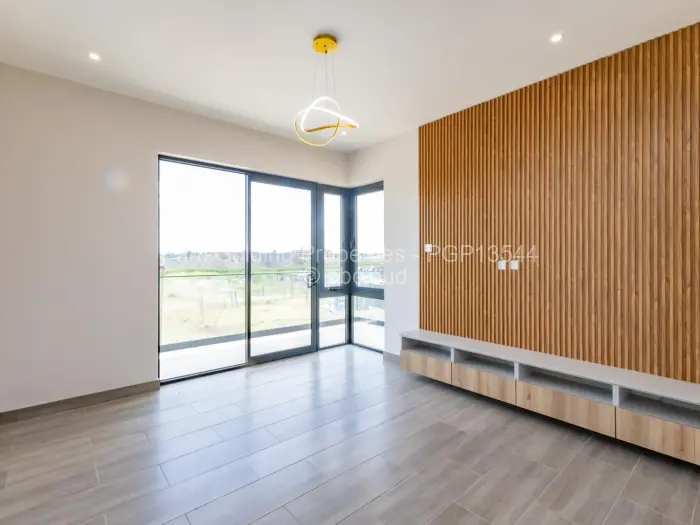 Flat/Apartment for Sale in Borrowdale West, Harare