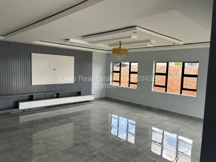 5 Bedroom House for Sale in Mount Pleasant Heights, Harare