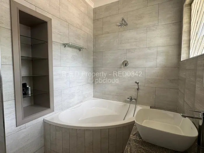 3 Bedroom House for Sale in Kumalo, Bulawayo