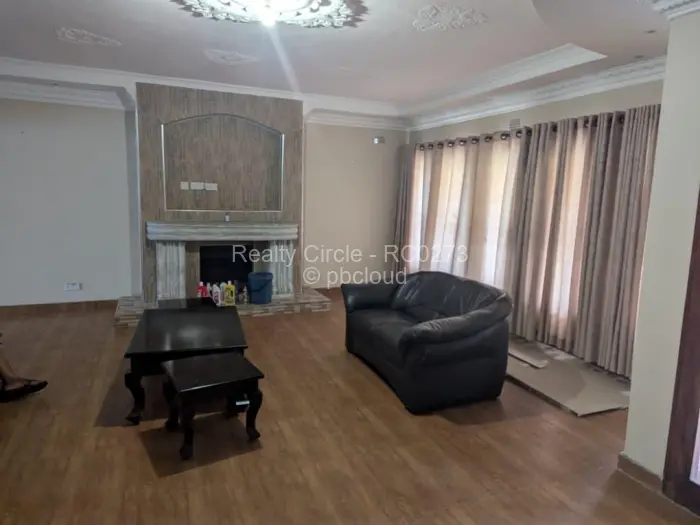 3 Bedroom House to Rent in Waterfalls, Harare