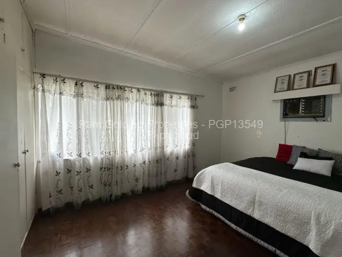 4 Bedroom House for Sale in Burnside, Bulawayo