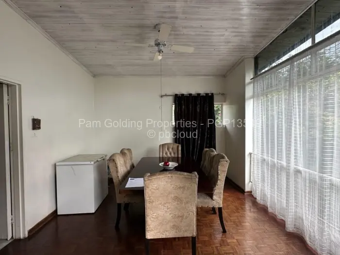 4 Bedroom House for Sale in Burnside, Bulawayo