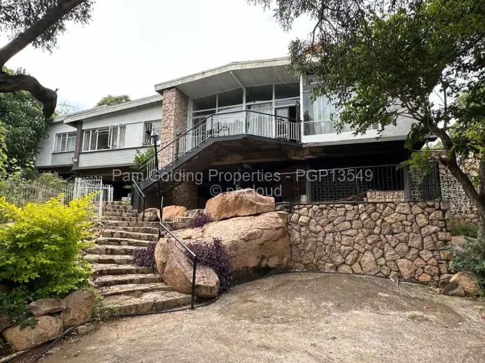 4 Bedroom House for Sale in Burnside, Bulawayo