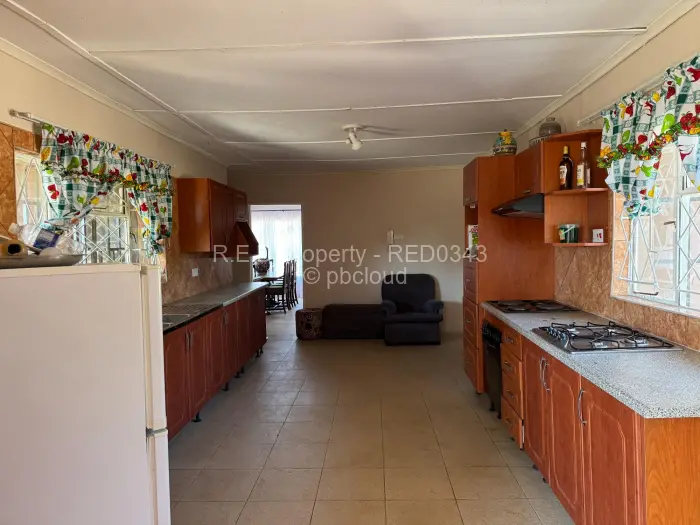 5 Bedroom House for Sale in Manningdale, Bulawayo