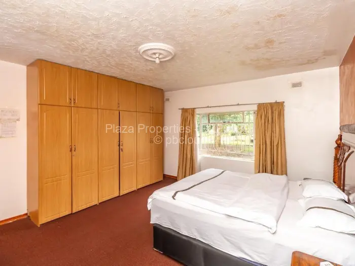 7 Bedroom House for Sale in Mount Pleasant, Harare