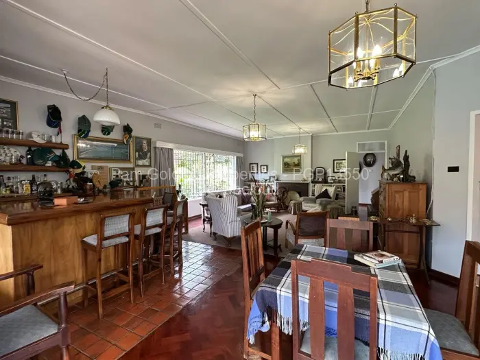5 Bedroom House for Sale in Famona, Bulawayo