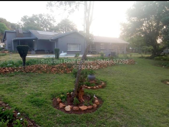 5 Bedroom House for Sale in Gweru East, Gweru