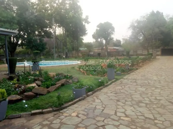 5 Bedroom House for Sale in Gweru East, Gweru