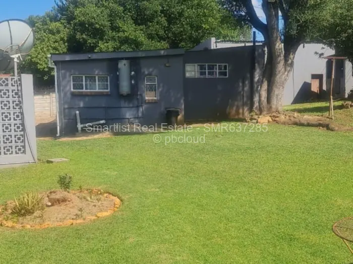 5 Bedroom House for Sale in Gweru East, Gweru