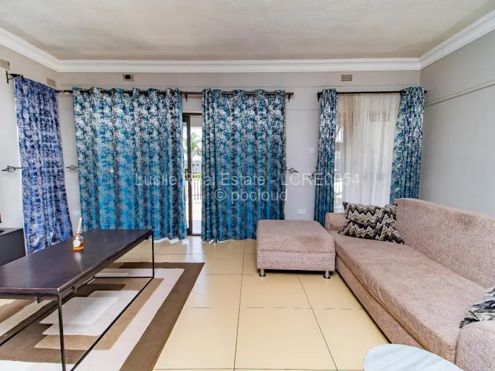 Townhouse/Cluster to Rent in Parktown, Harare