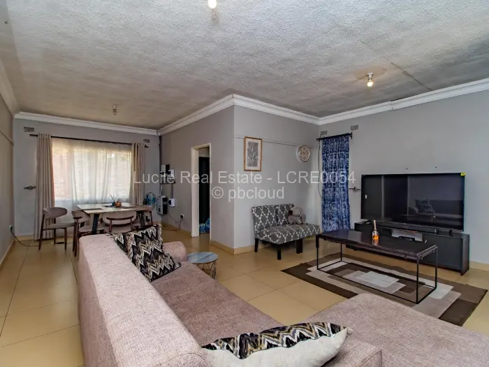 Townhouse/Cluster to Rent in Parktown, Harare