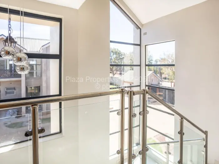 Flat/Apartment to Rent in Greystone Park, Harare