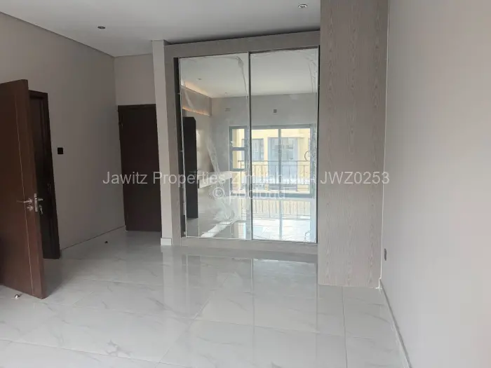 Townhouse/Cluster for Sale in Emerald Hill, Harare