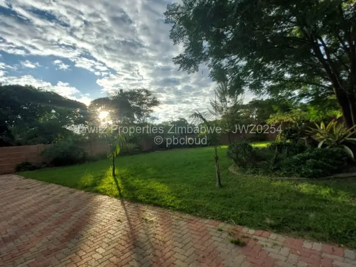 3 Bedroom House for Sale in Greendale, Harare