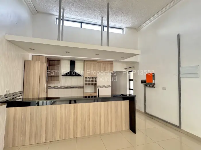 Townhouse/Cluster to Rent in Helensvale