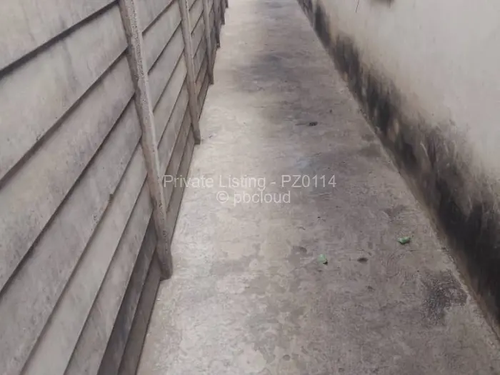 House for Sale in Glen View, Harare