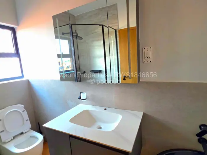 Flat/Apartment for Sale in Glen Lorne, Harare