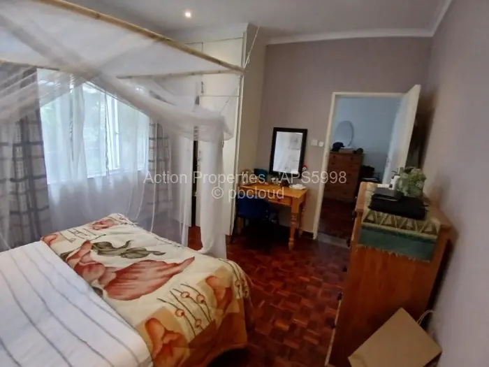 1 Bedroom Cottage/Garden Flat to Rent in Newlands