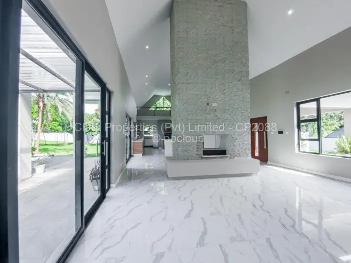 6 Bedroom House for Sale in Gunhill, Harare