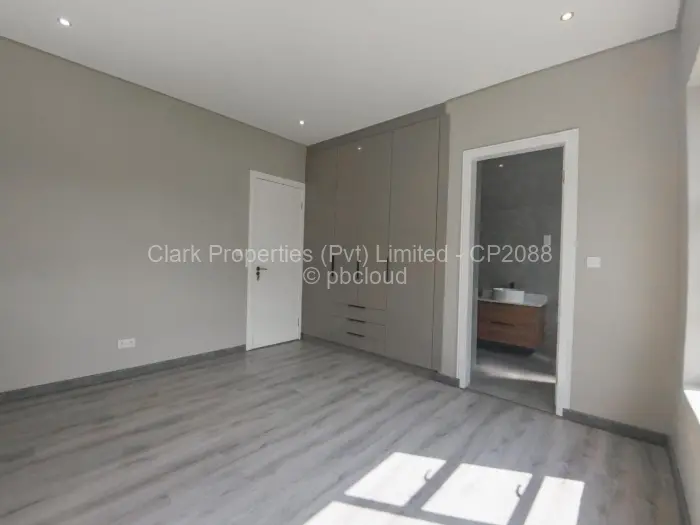 4 Bedroom House for Sale in Gunhill, Harare