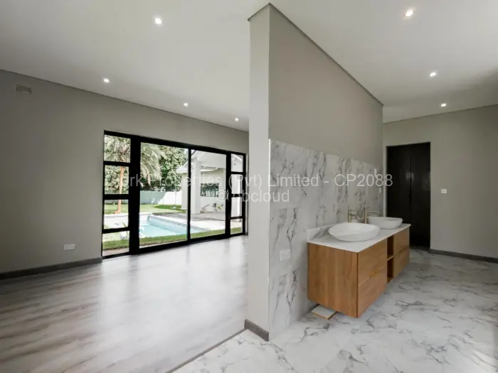 4 Bedroom House for Sale in Gunhill, Harare