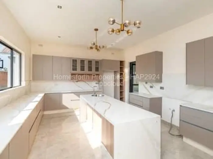 5 Bedroom House for Sale in Mandara, Harare