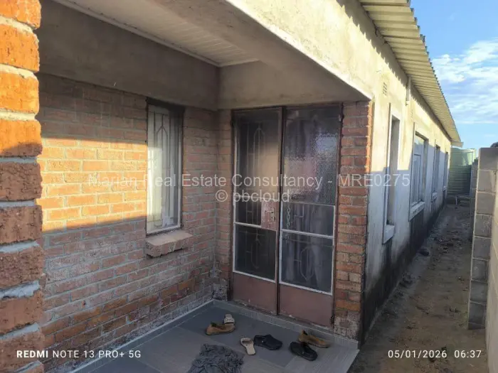 3 Bedroom House for Sale in Cowdray Park, Bulawayo