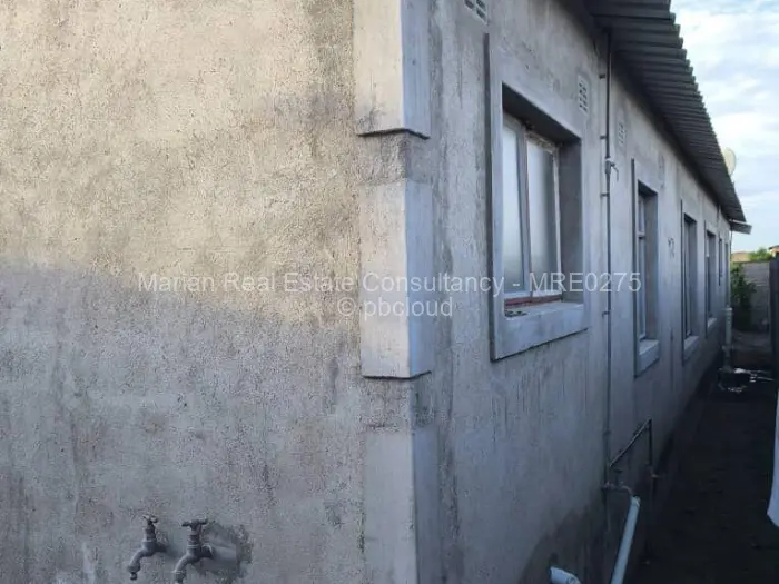 3 Bedroom House for Sale in Cowdray Park, Bulawayo