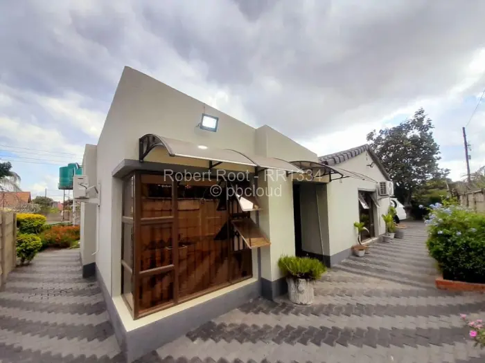 4 Bedroom House to Rent in Msasa Park