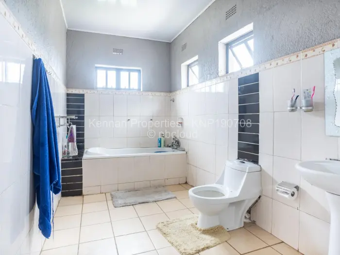 5 Bedroom House for Sale in Brookeview, Harare