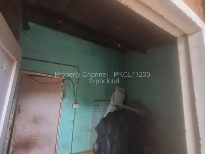 2 Bedroom House for Sale in Mabvuku, Harare