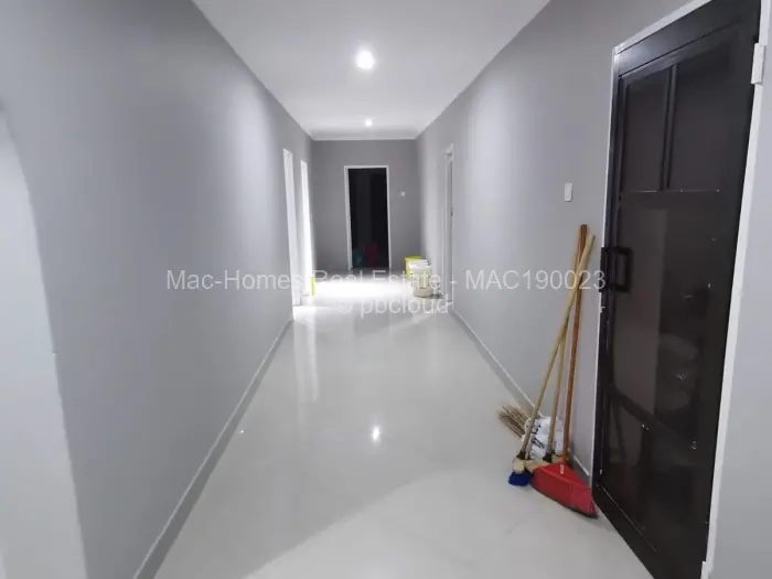 4 Bedroom House to Rent in Chitungwiza, Chitungwiza