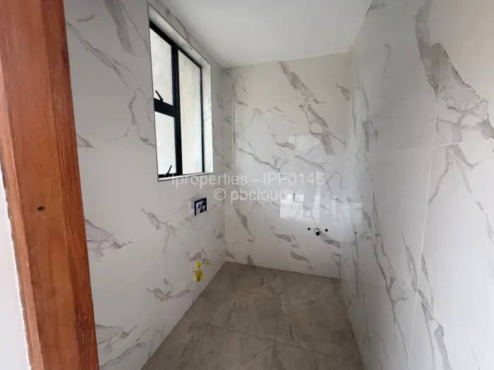 Townhouse/Cluster for Sale in Highlands, Harare