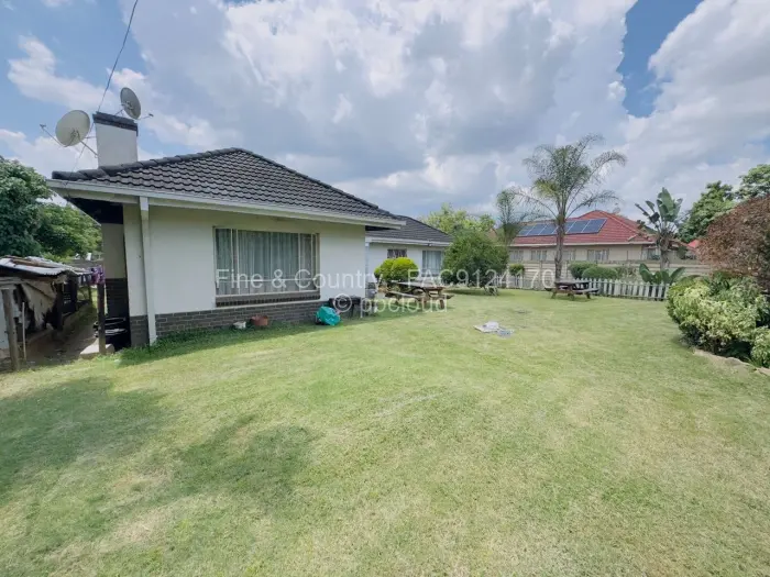 3 Bedroom House to Rent in Hillside, Harare