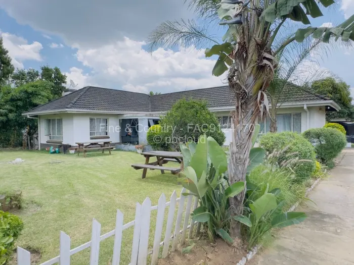 3 Bedroom House to Rent in Hillside, Harare