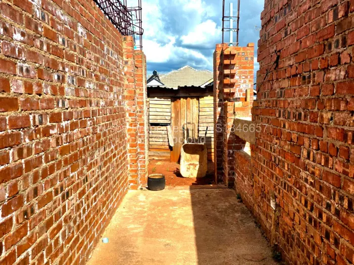 4 Bedroom House for Sale in Pomona, Harare