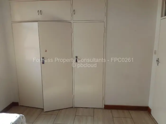 Flat/Apartment to Rent in Avenues