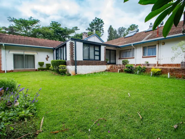 5 Bedroom House to Rent in Mandara, Harare