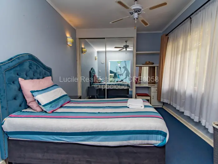 5 Bedroom House to Rent in Mandara, Harare