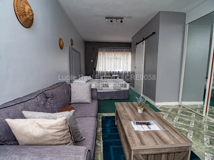 5 Bedroom House to Rent in Mandara, Harare