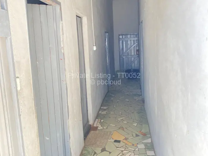 3 Bedroom House for Sale in Highfield, Harare