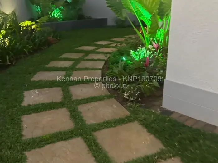 Townhouse/Cluster for Sale in Colne Valley, Harare