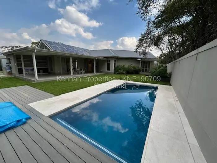 Townhouse/Cluster for Sale in Colne Valley, Harare