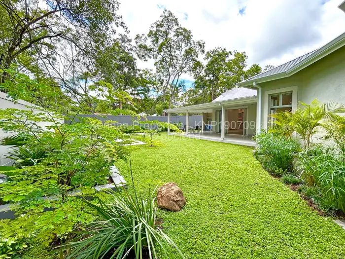 Townhouse/Cluster for Sale in Colne Valley, Harare