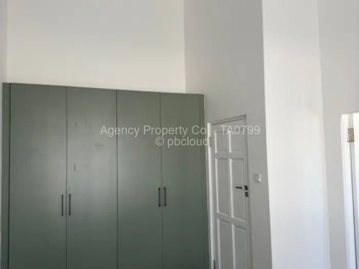 Flat/Apartment to Rent in Newlands